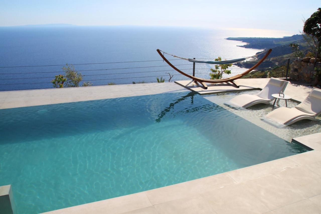 Anemos Luxury Villas Родакинон Екстериор снимка
