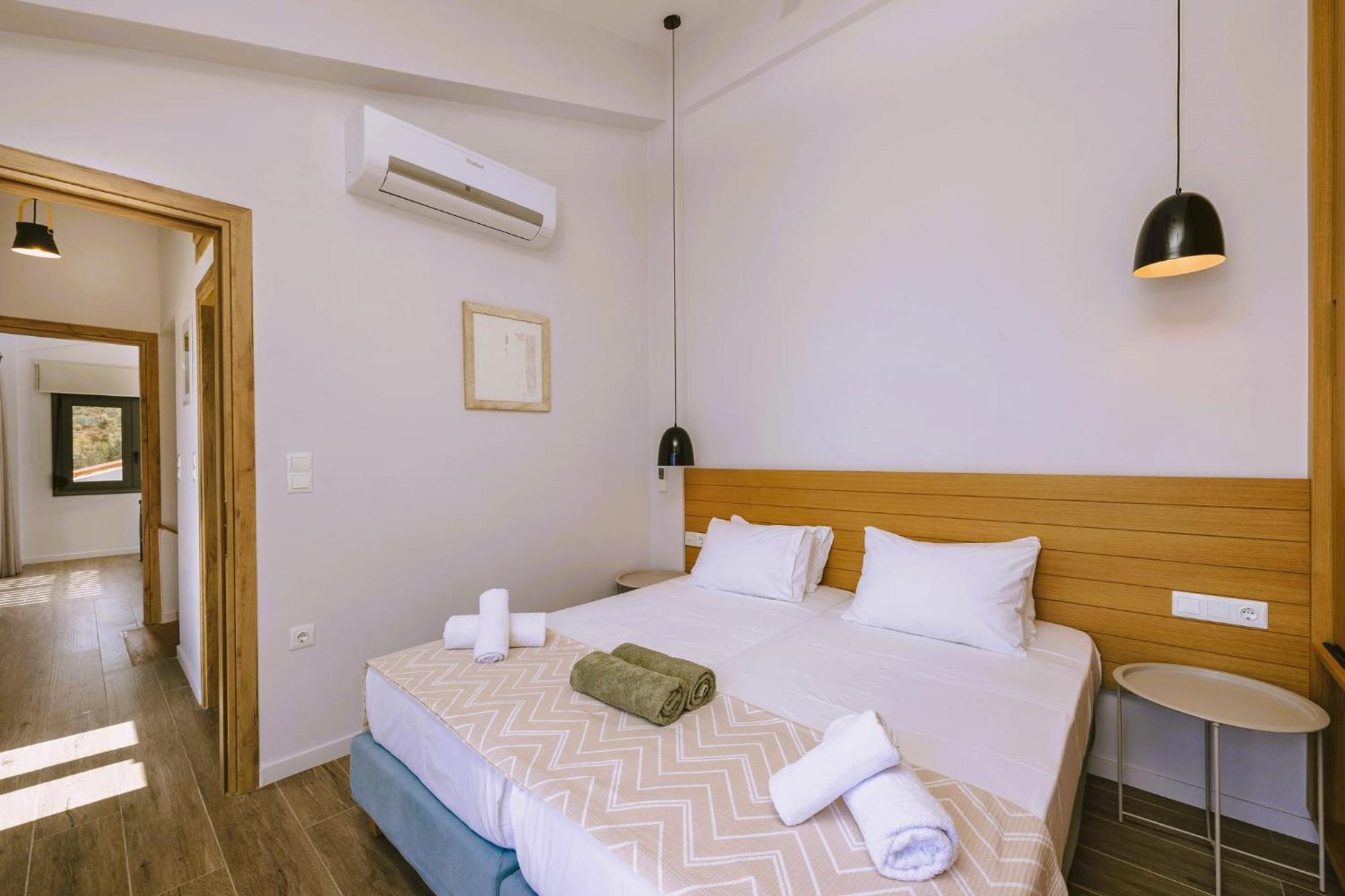 Anemos Luxury Villas Родакинон Екстериор снимка