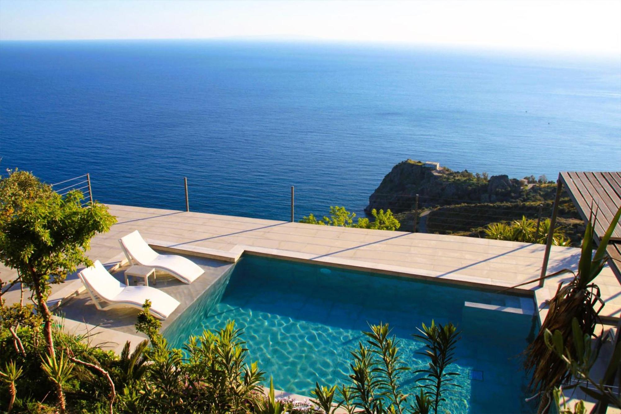 Anemos Luxury Villas Родакинон Екстериор снимка